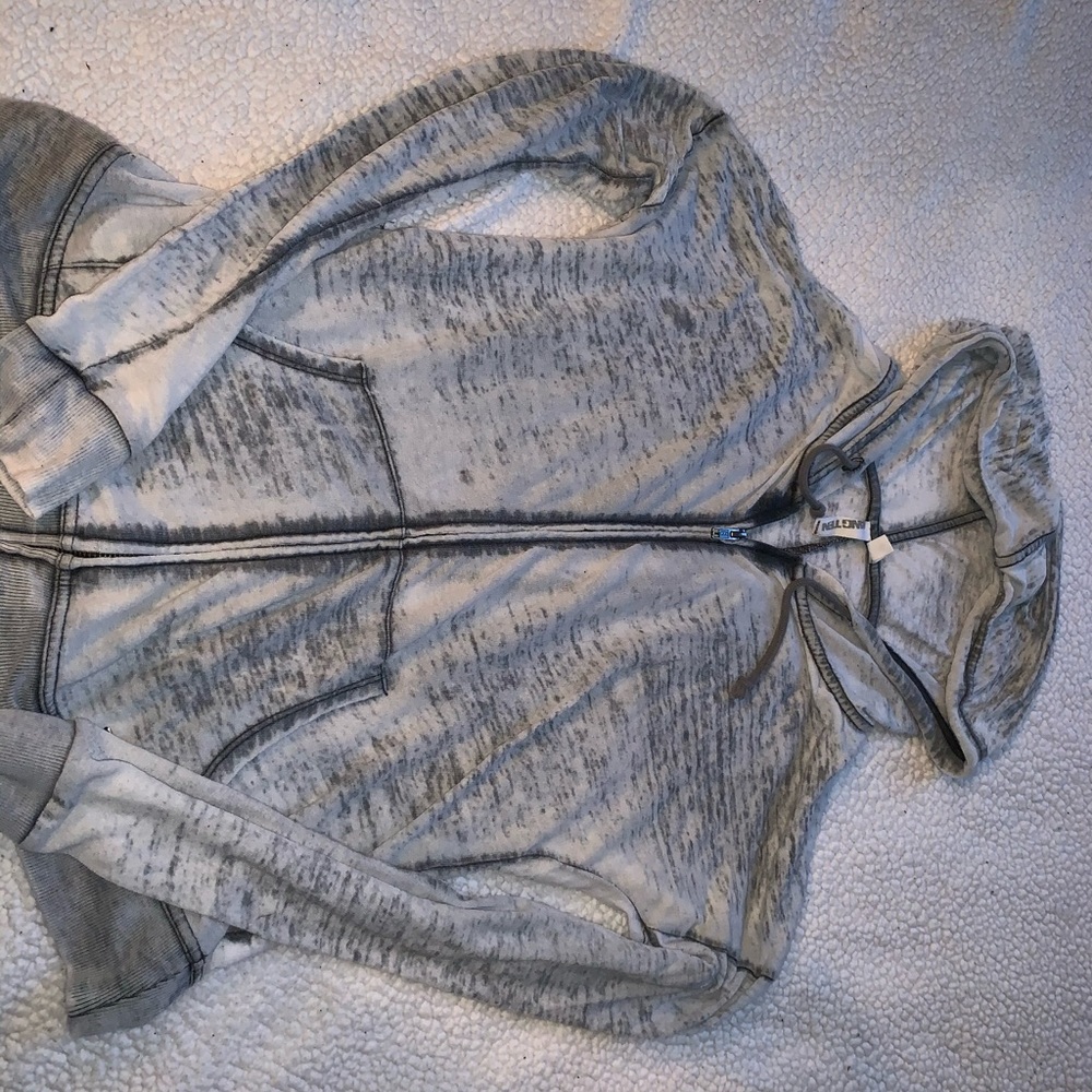 Thin jacket